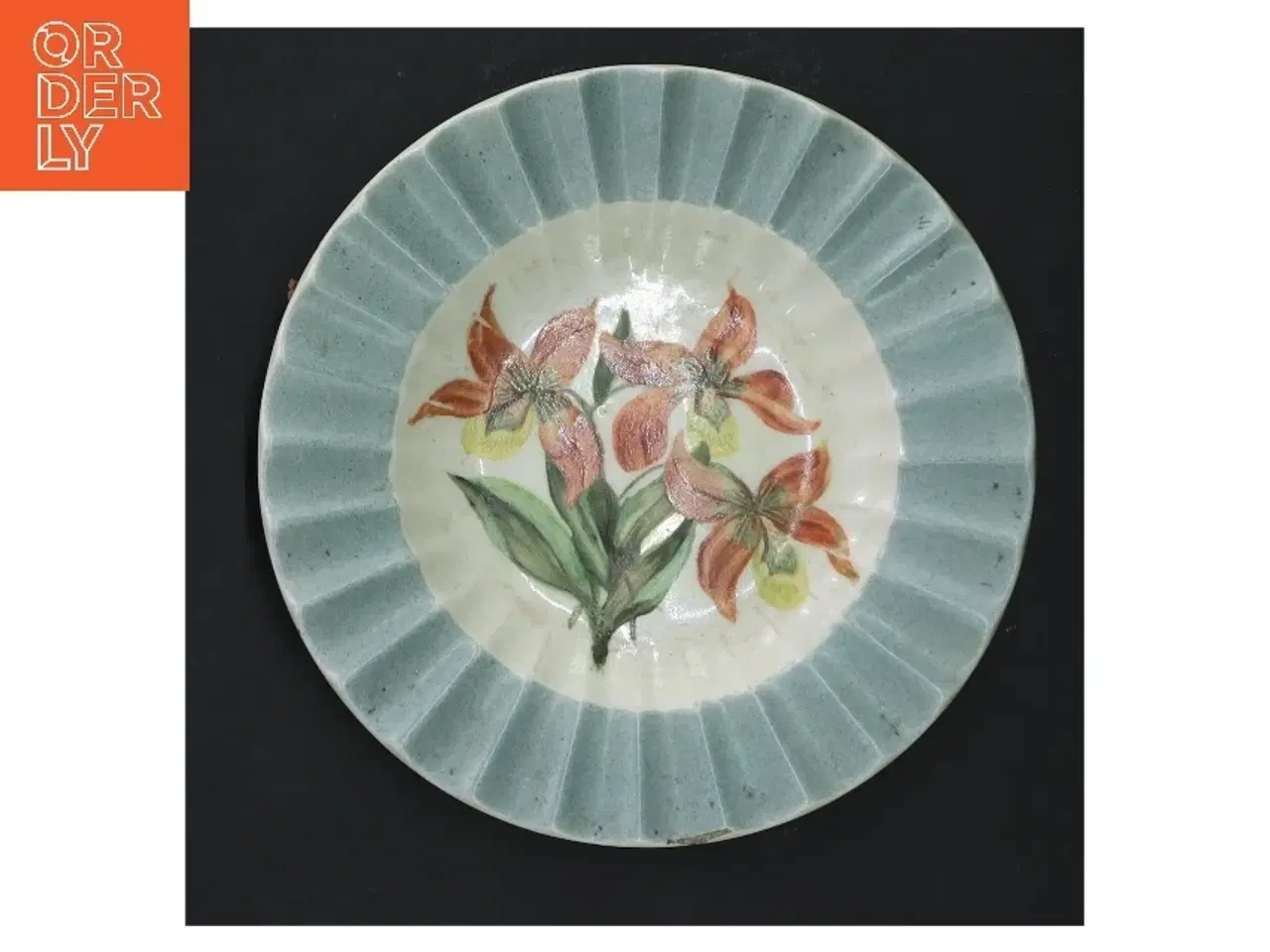 Billede 3 - Porcelænsfad med blomstermotiv fra Lyngby (str. Ø 15 cm)