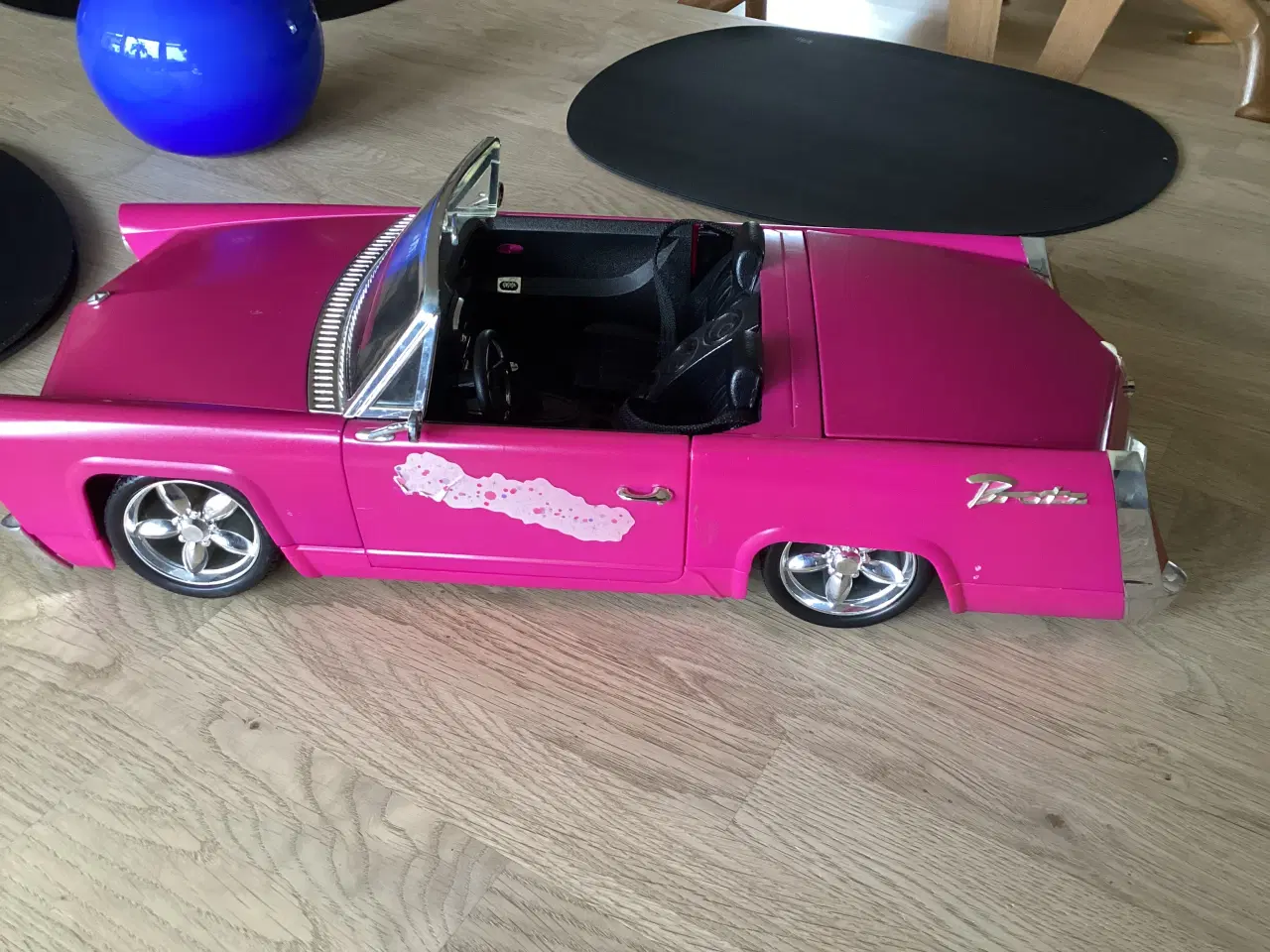 Billede 2 - Bratz sportsbil 