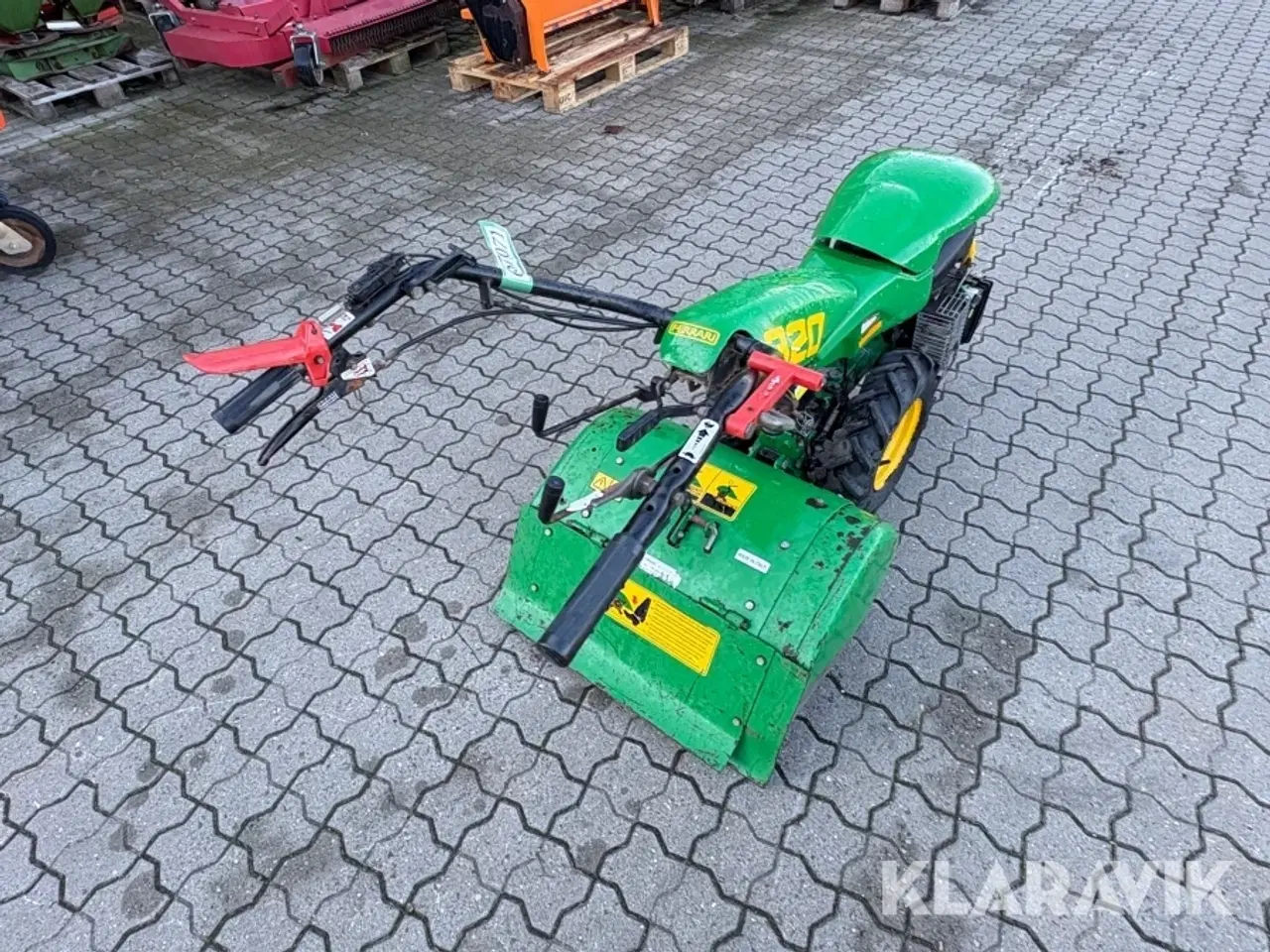 Billede 3 - Traktor 2-hjulet Ferrari 320 med fræser og kost