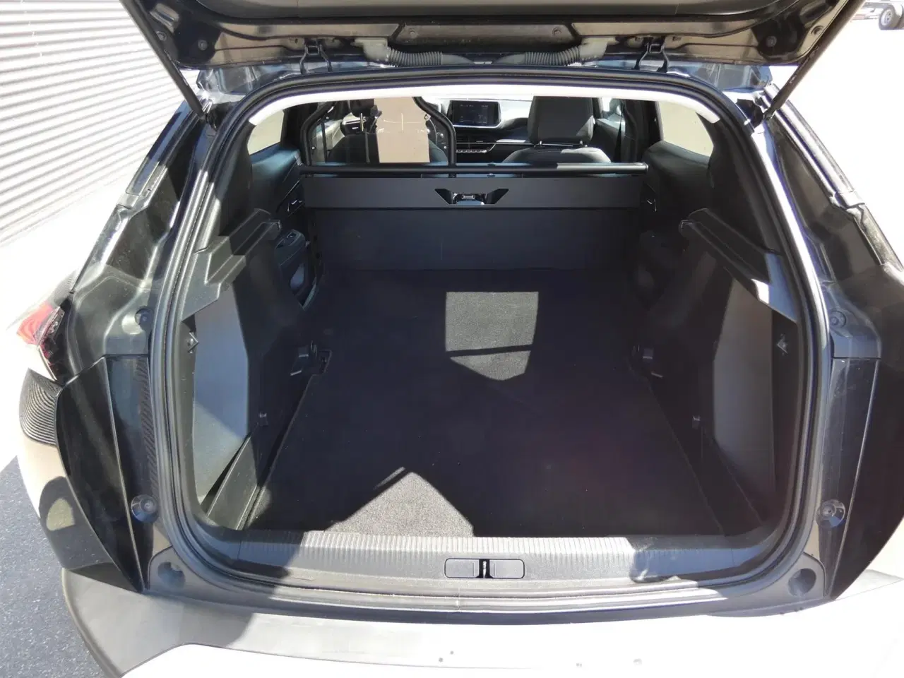 Billede 8 - Peugeot 2008 1,5 BlueHDi Allure Pack EAT8 130HK Van 8g Aut.