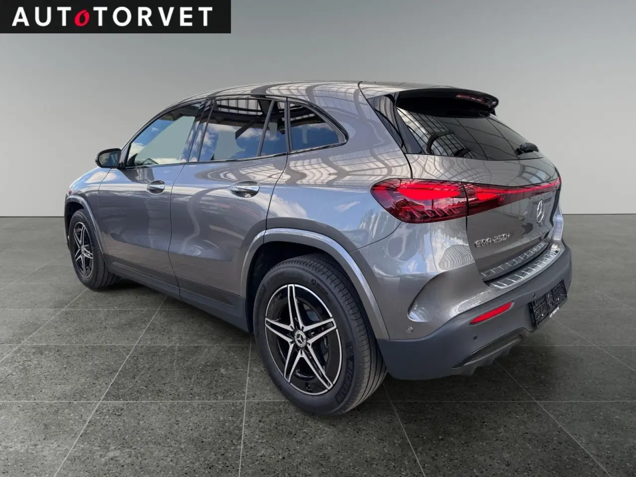 Billede 2 - Mercedes EQA250+  AMG Line Premium