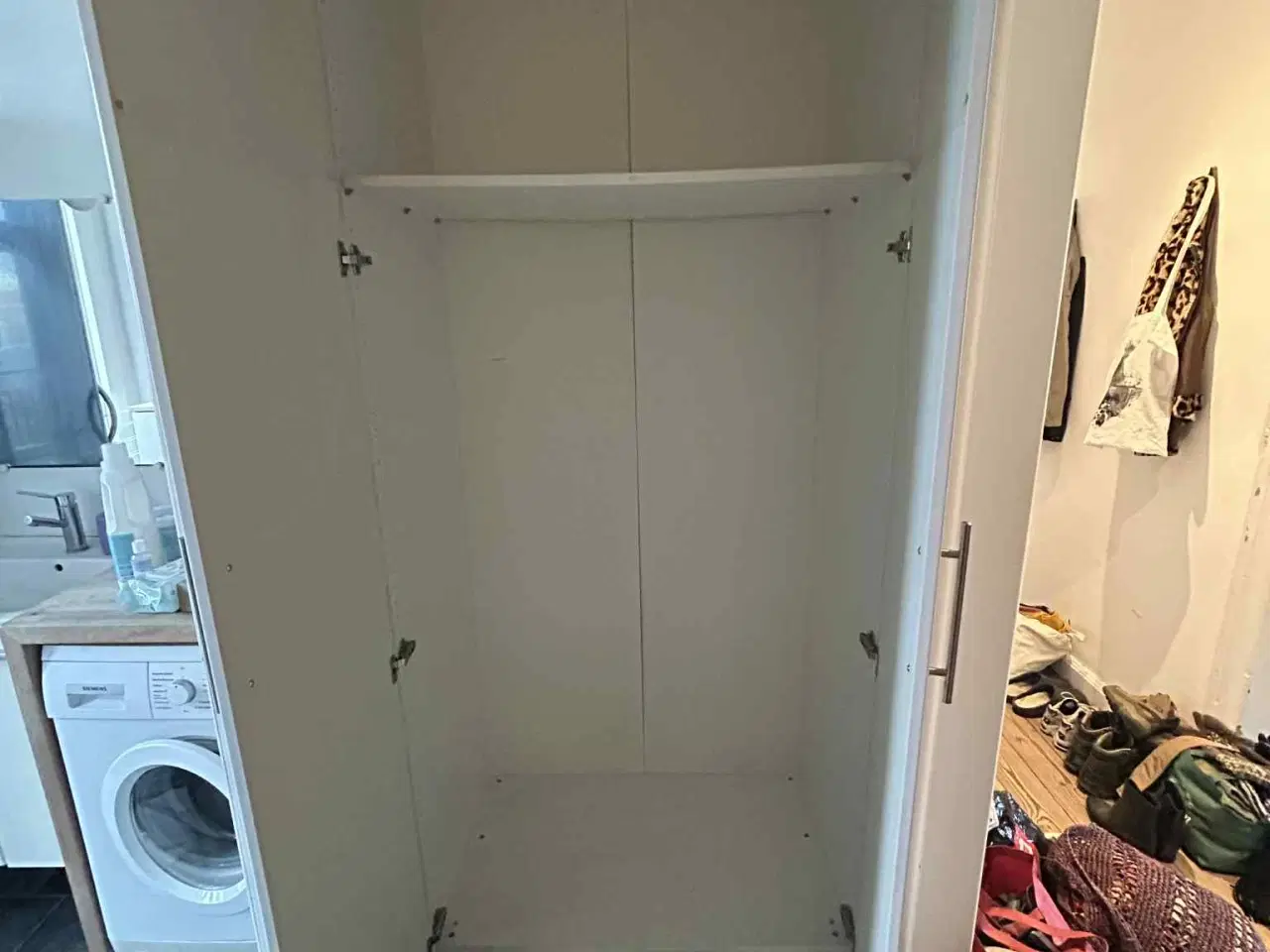 Billede 3 - Ikea skab