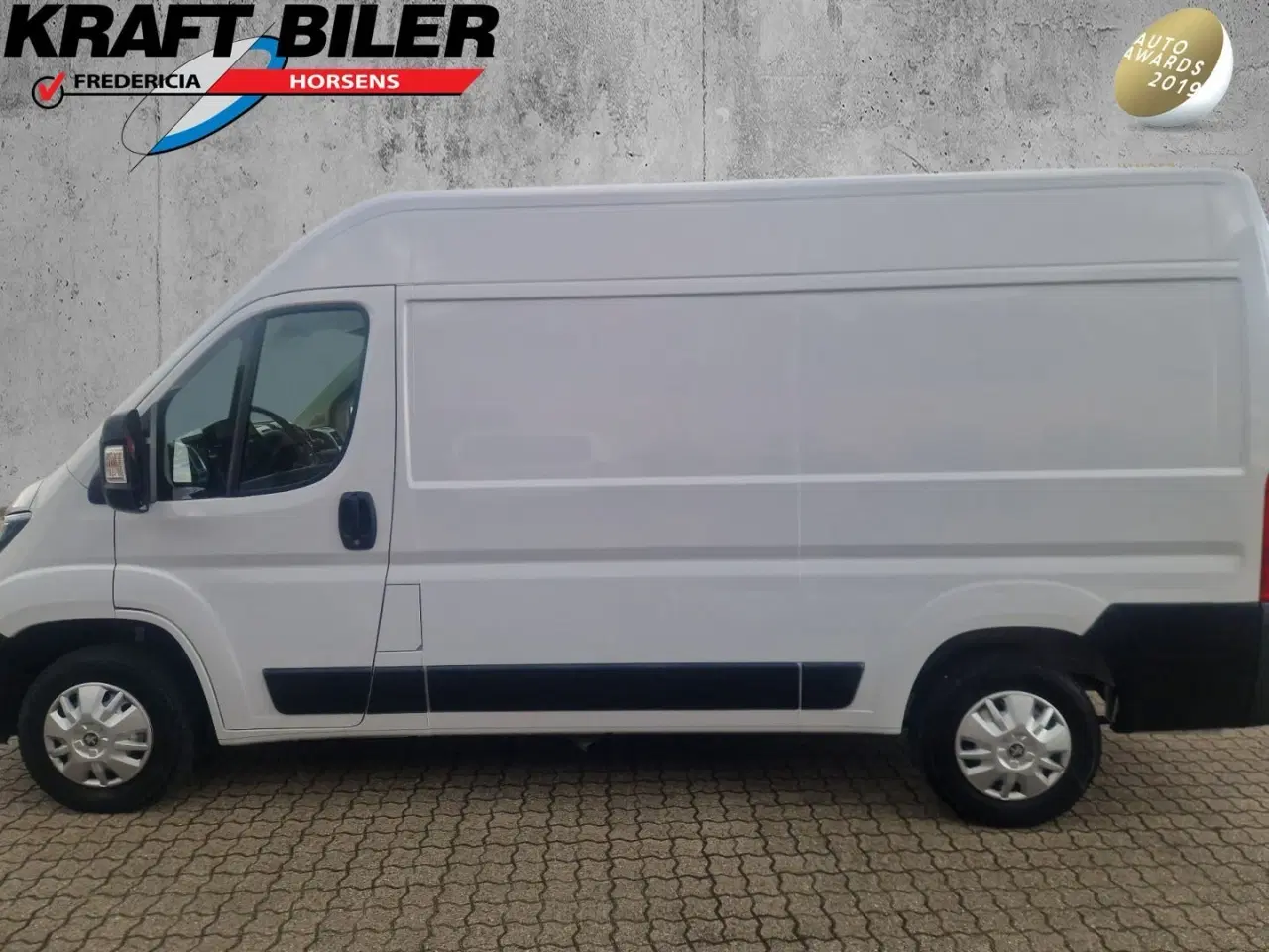 Billede 2 - Peugeot Boxer 333 2,2 BlueHDi 140 L2H2 Premium