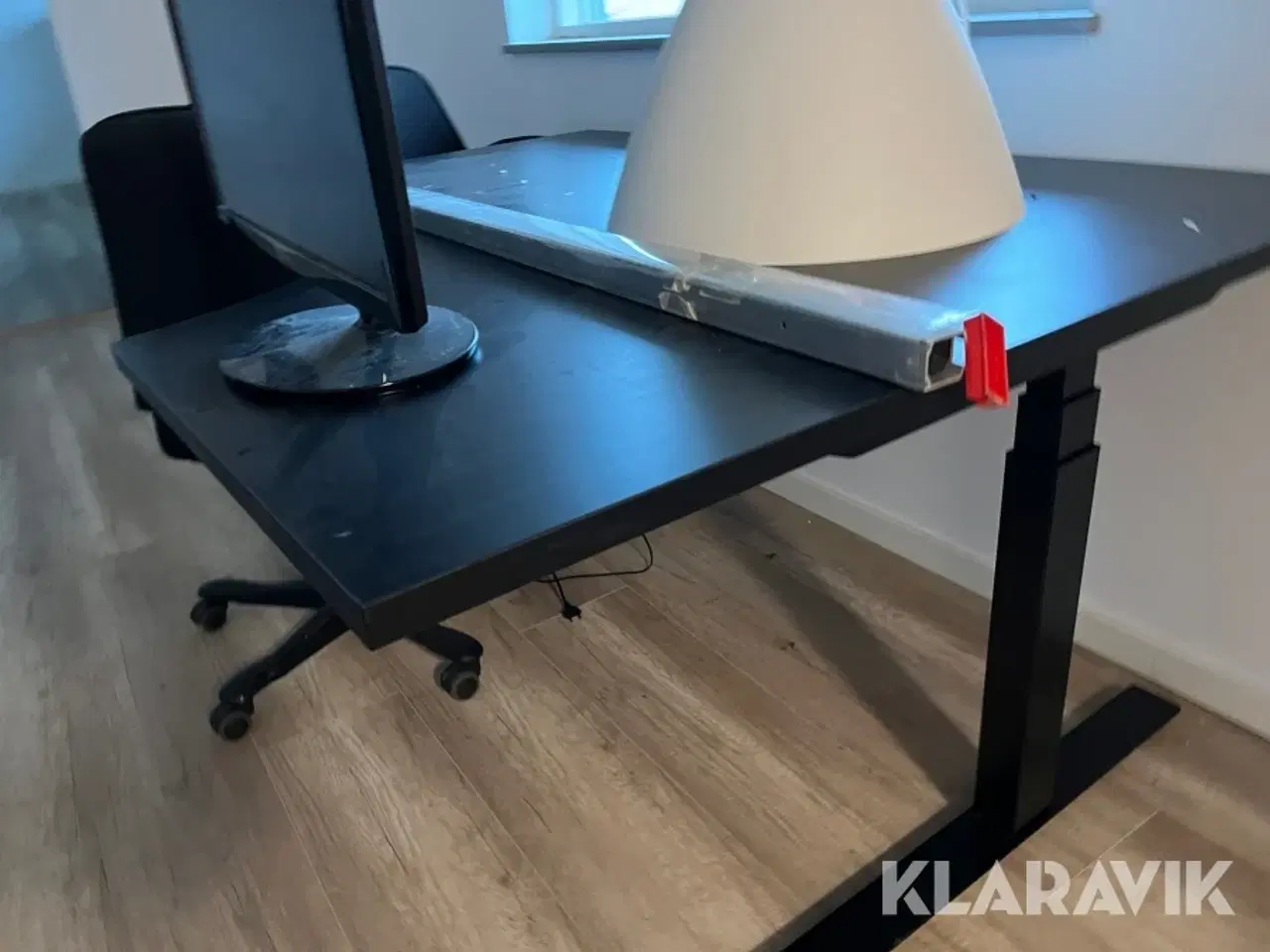 Billede 7 - Kontor møbler