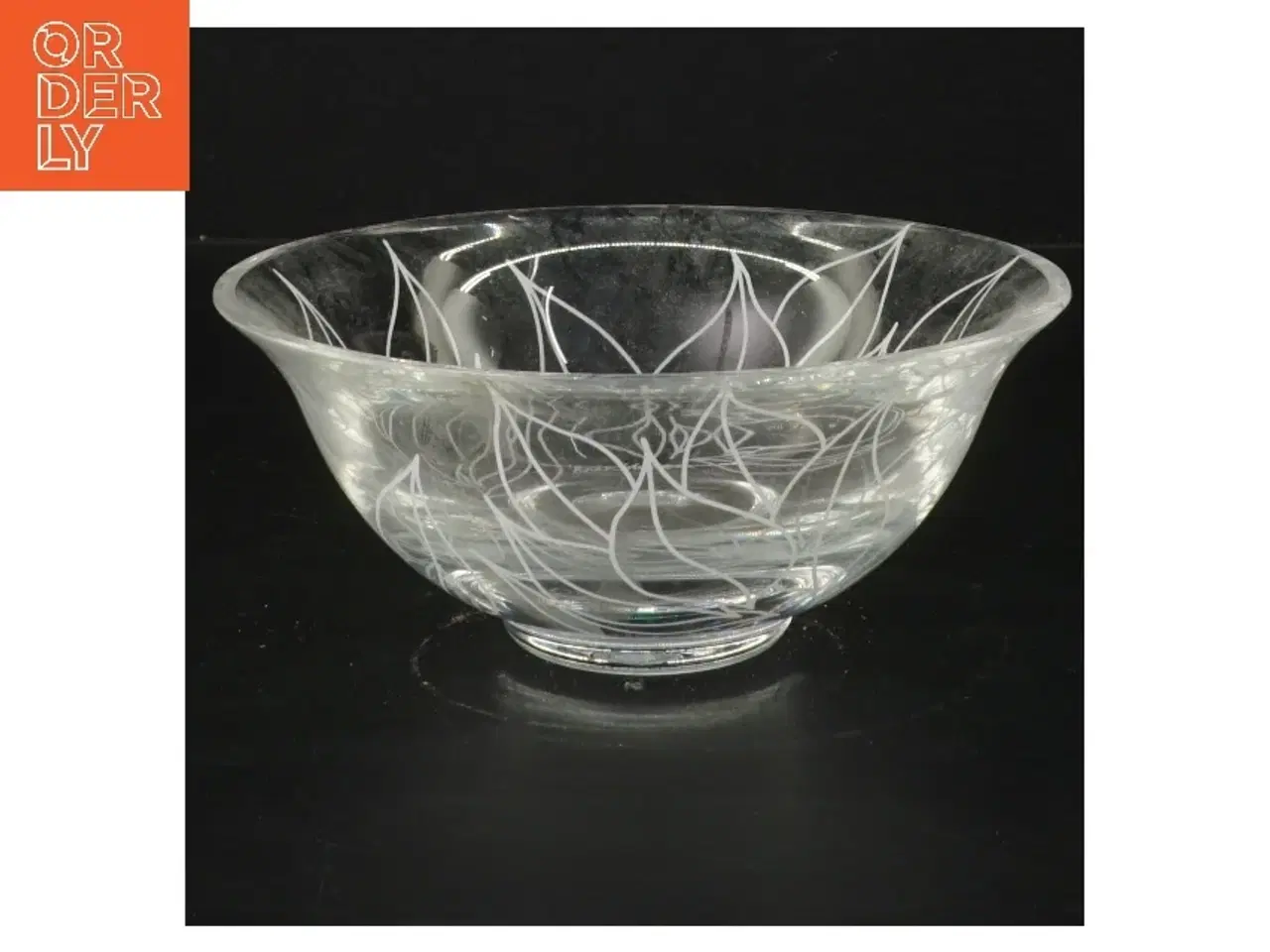 Billede 1 - Glas skål med blomstermønster (str. Ø 16 cm)