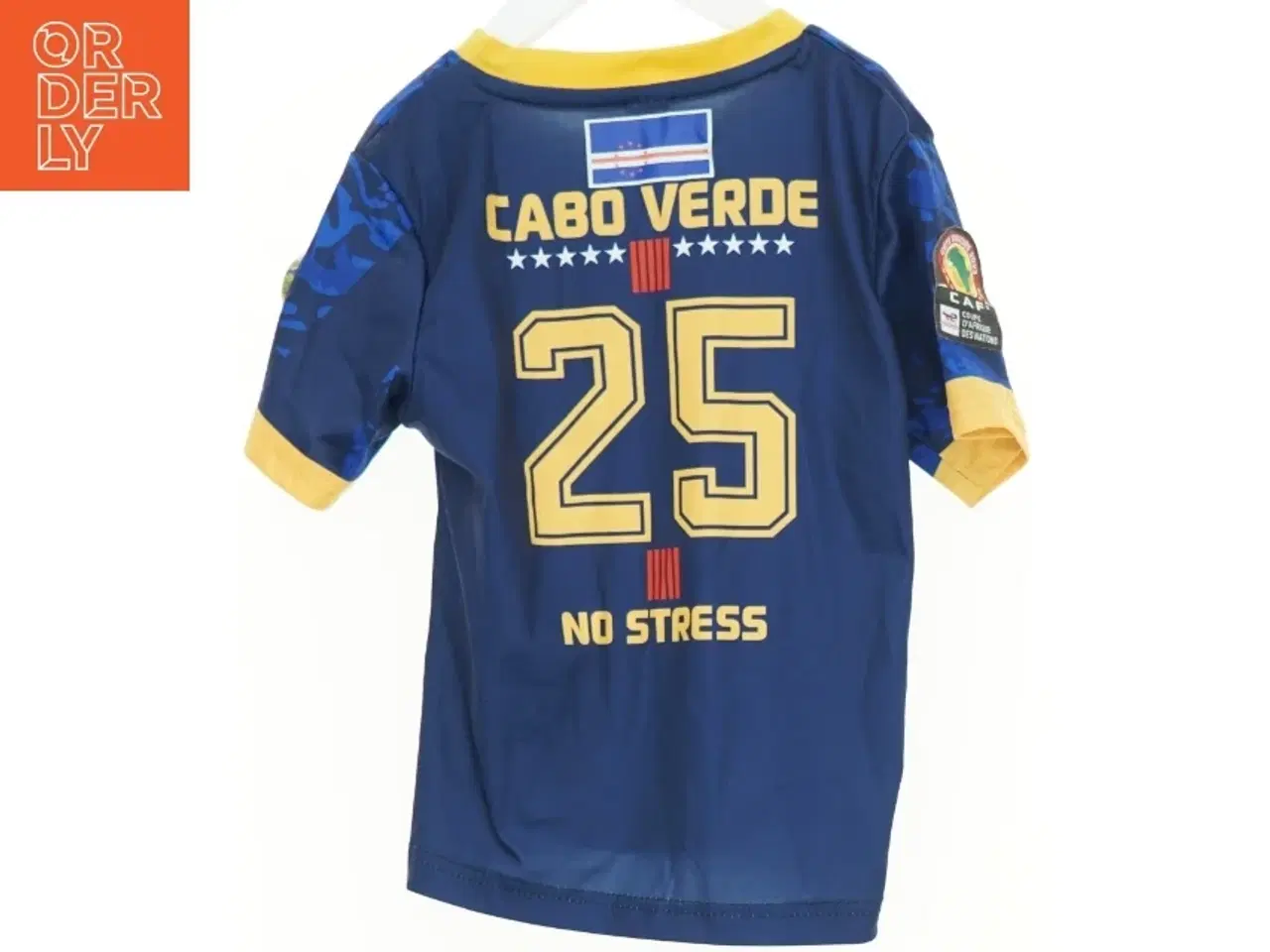 Billede 2 - Fodbold trøje (str. 128 cm)