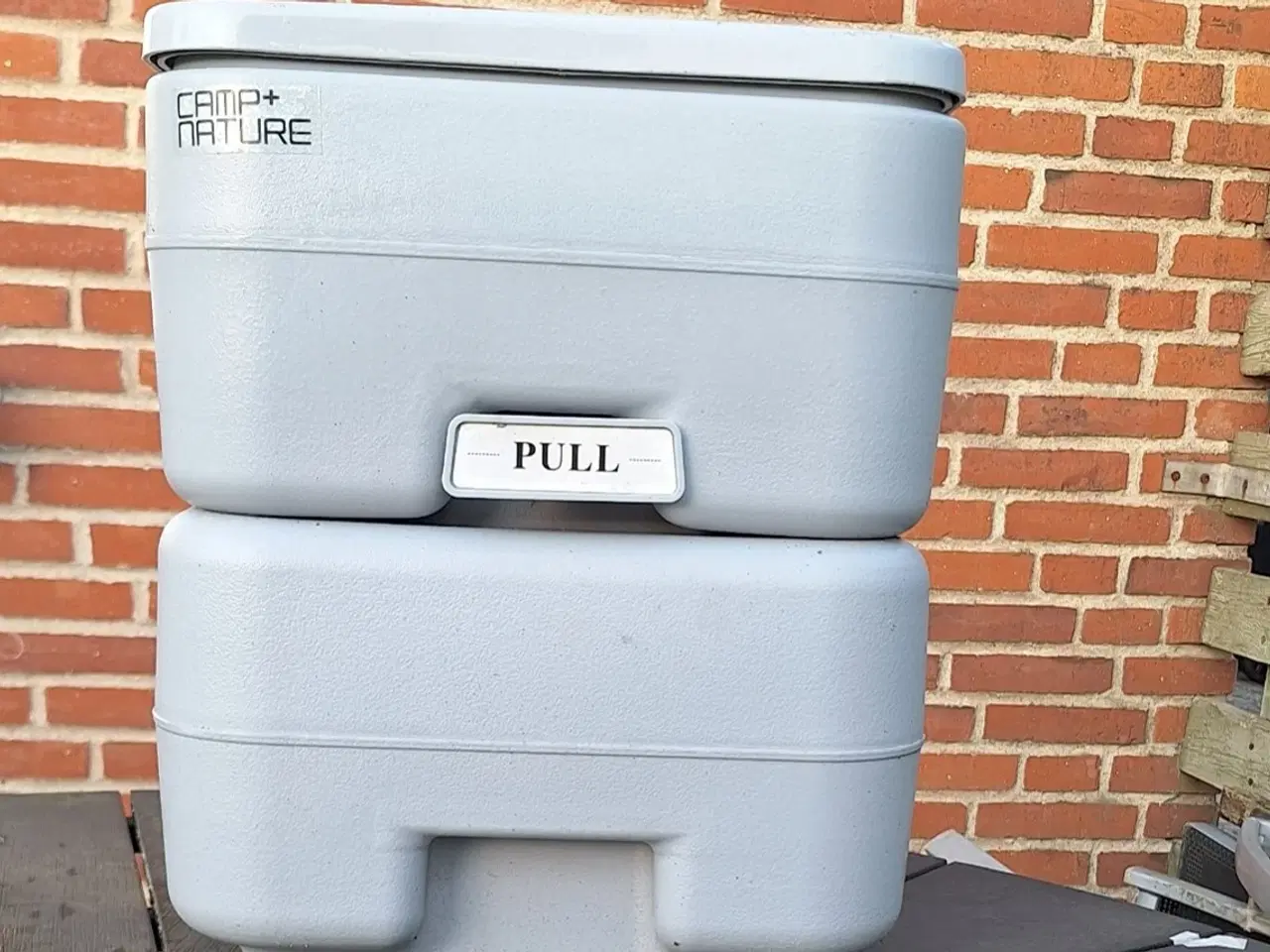 Billede 1 - Kompakt campingtoilet