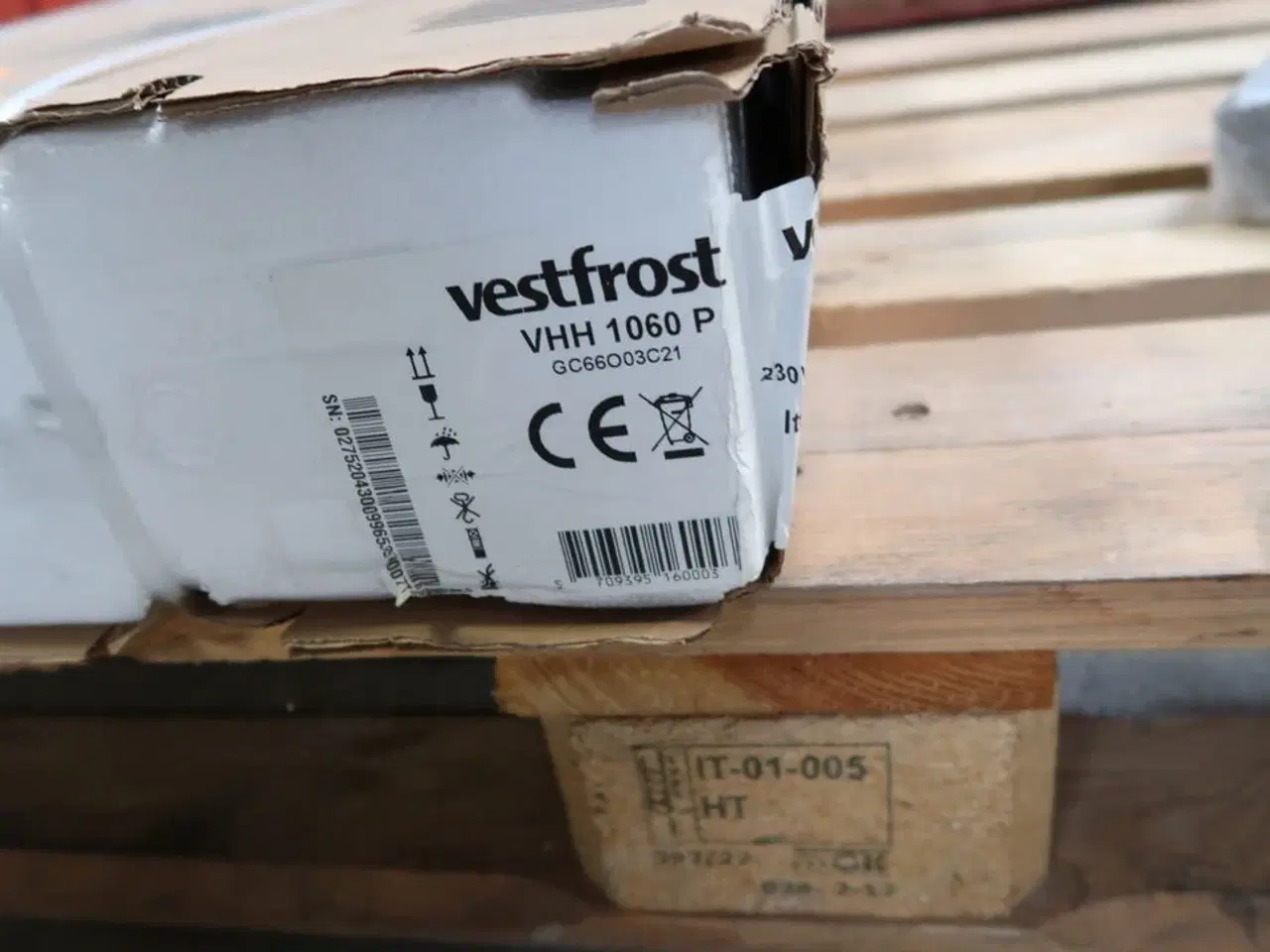 Billede 2 - Keramisk kogeplade VESTFROST VHH 1060 P