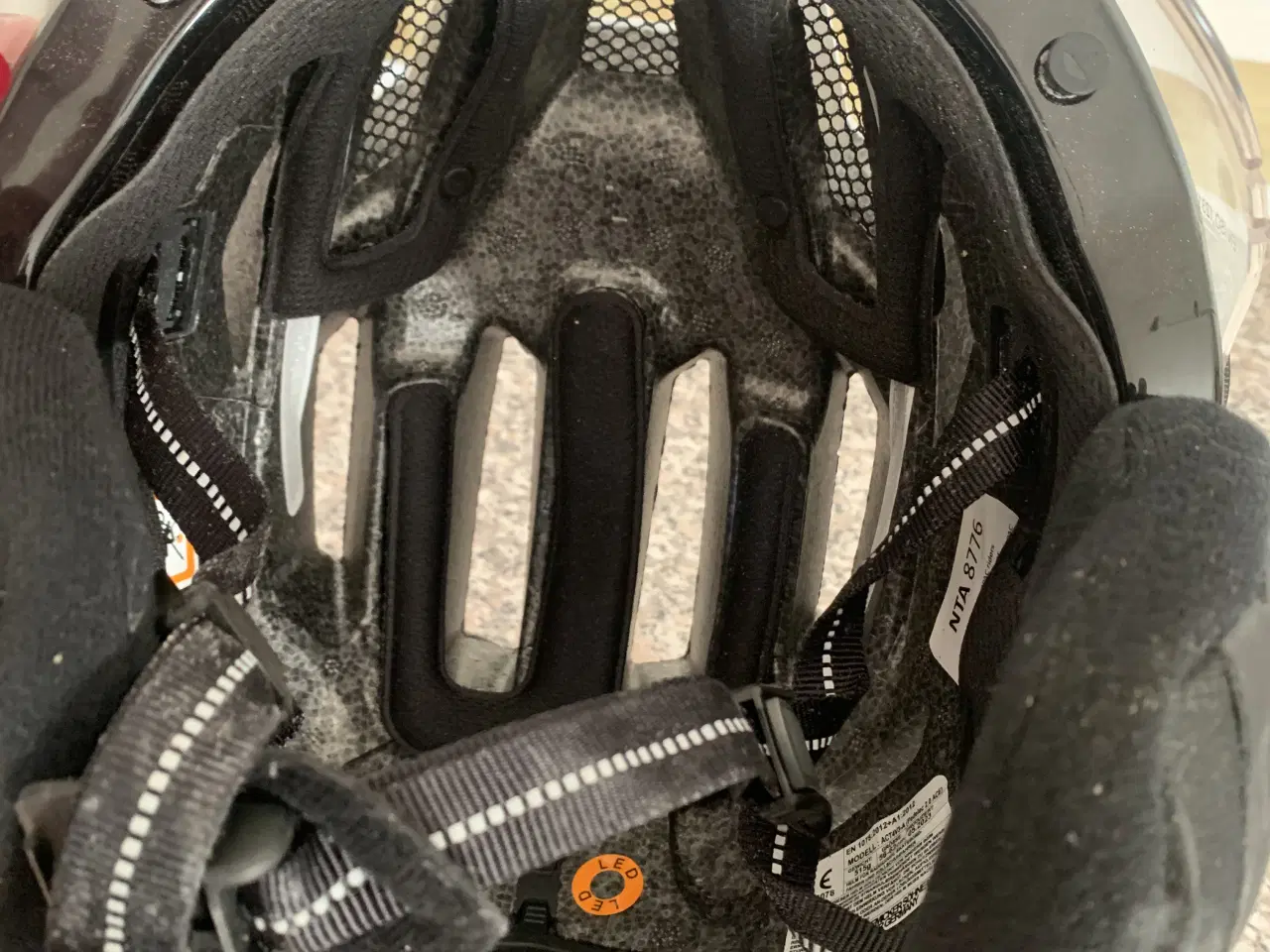 Billede 3 - Cykelhjelm godkendt til elcykel
