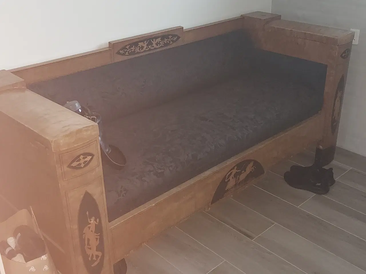 Billede 1 - Antik Slagbænk med bord