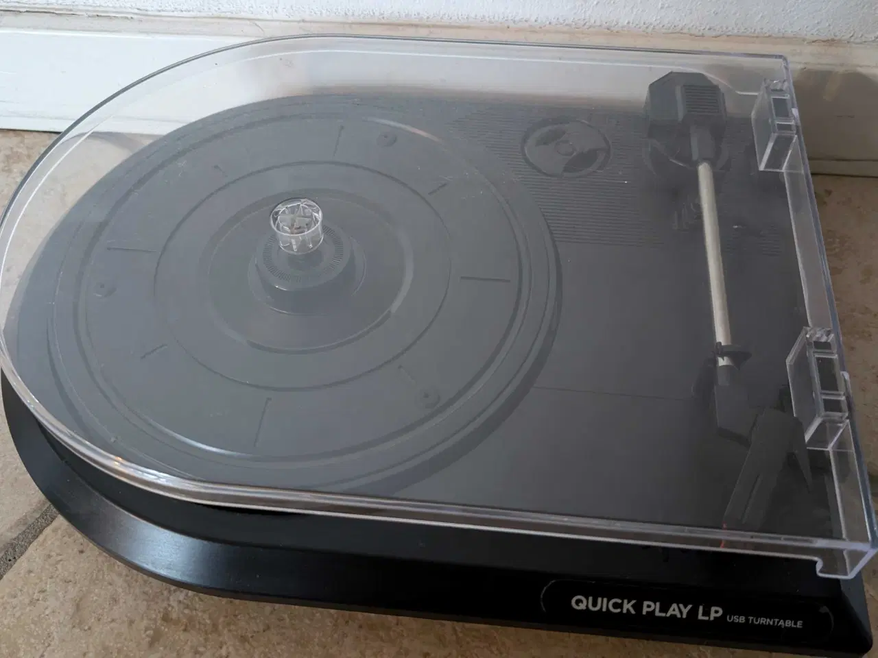 Billede 1 - Pladerne og pladespiller 
