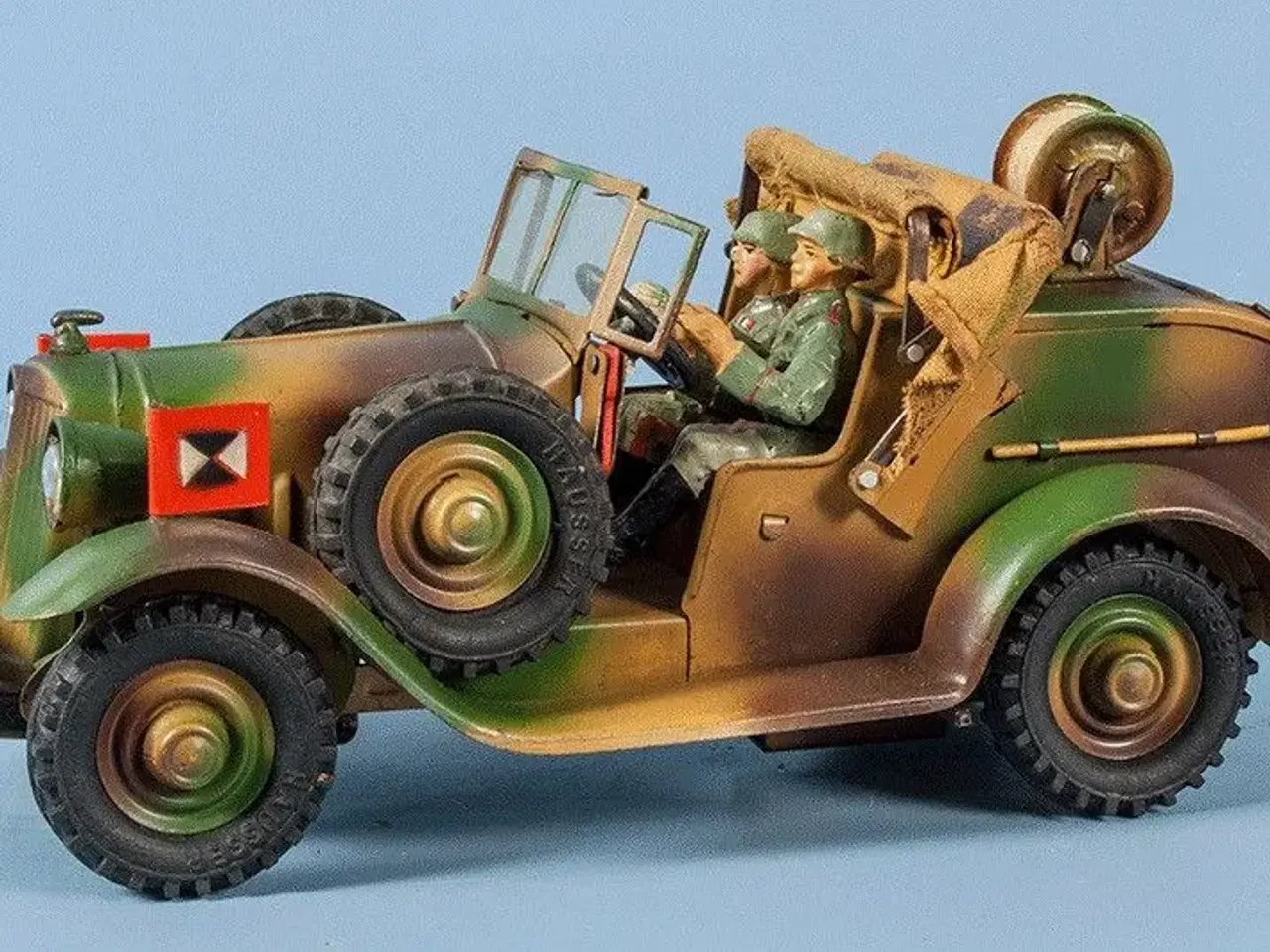 Billede 2 - Gamle- LINEOL legetøjs soldater købes.