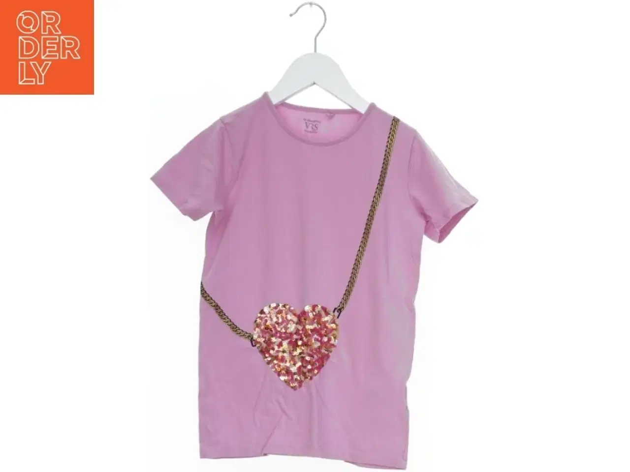 Billede 1 - Børne t-shirt i str. 134 med hjerte og palietter fra VRS