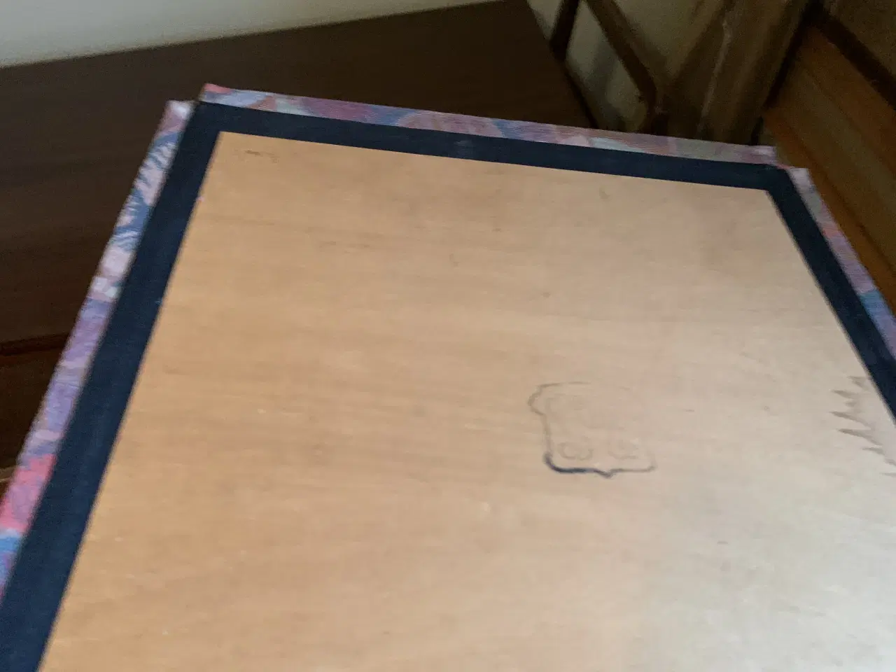 Billede 5 - Ovalt spisebord med klapper og 4 stole i mahogni