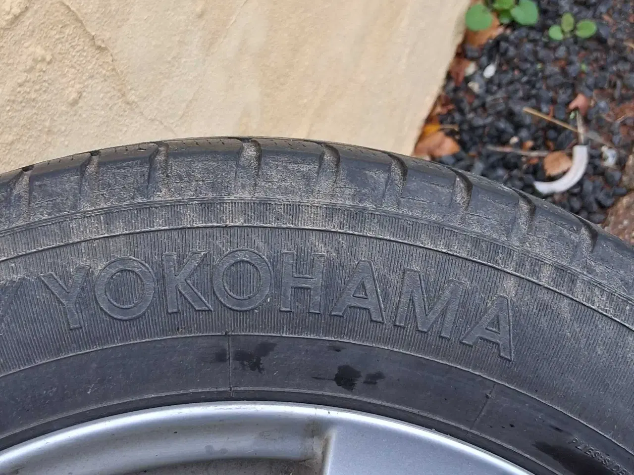 Billede 2 - Vinterhjul med alufælge