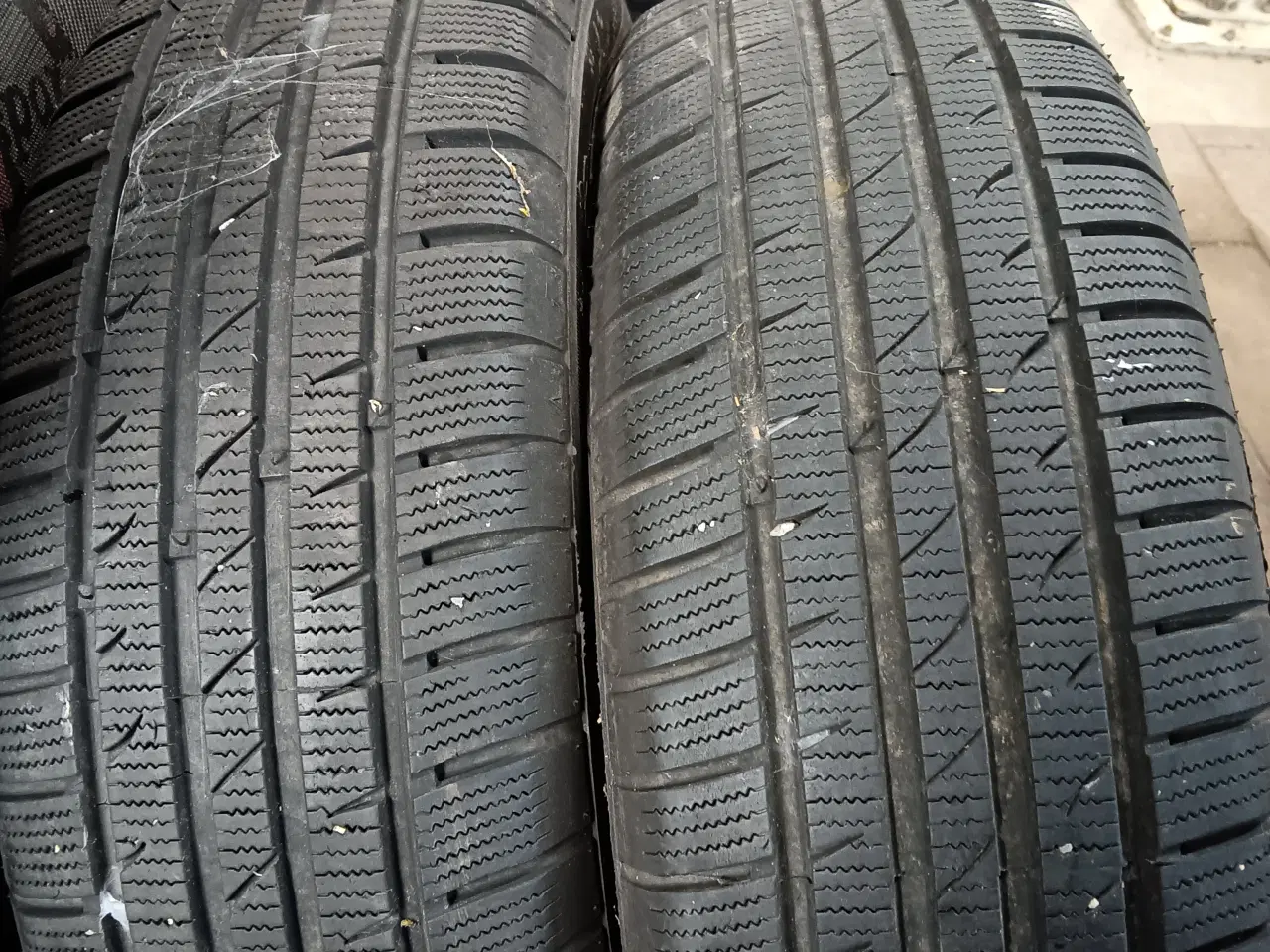Billede 1 - 2 vinterdæk 185/65 15