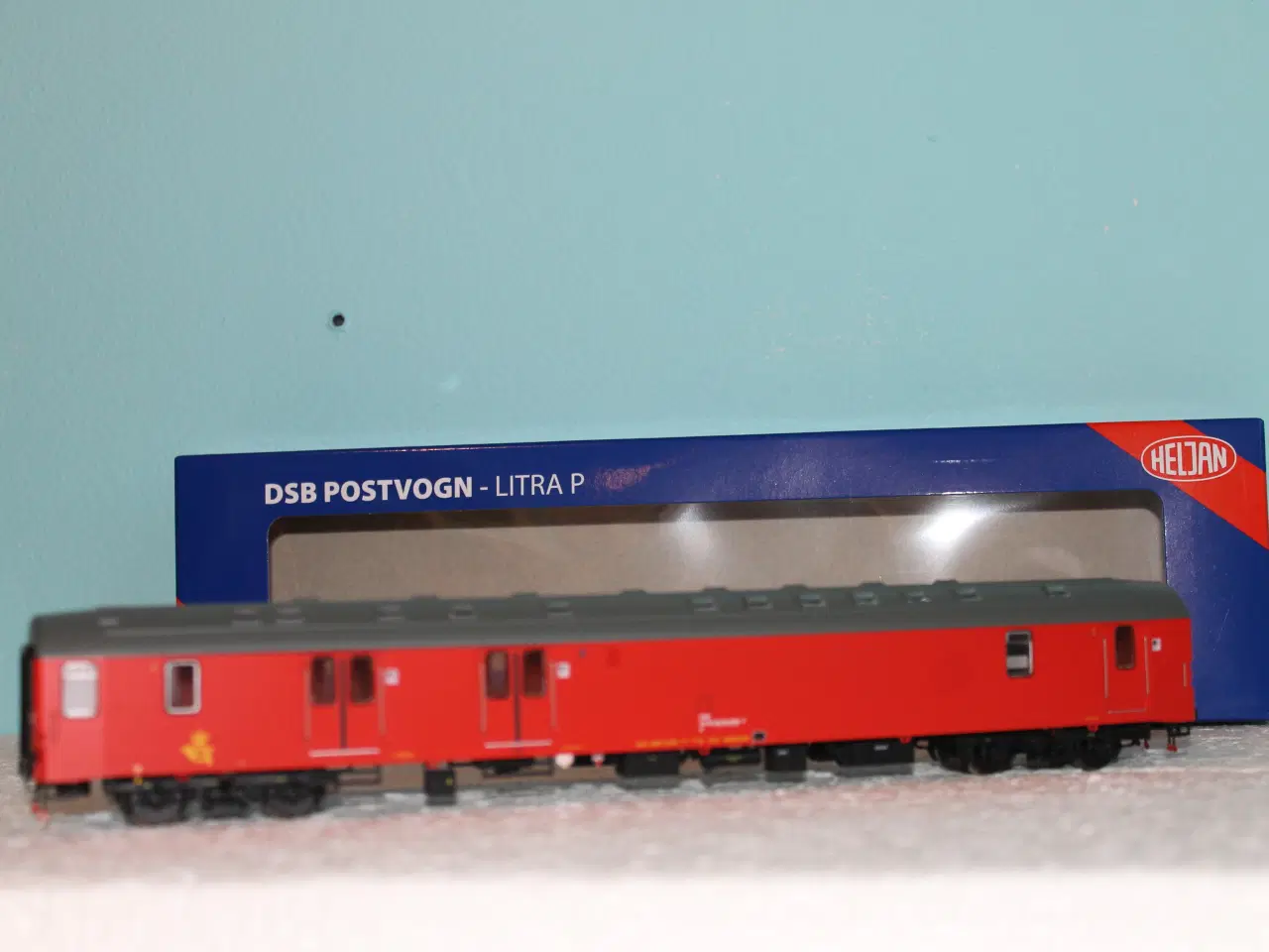 Billede 1 - Heljan H0 6137  DSB Postvogn