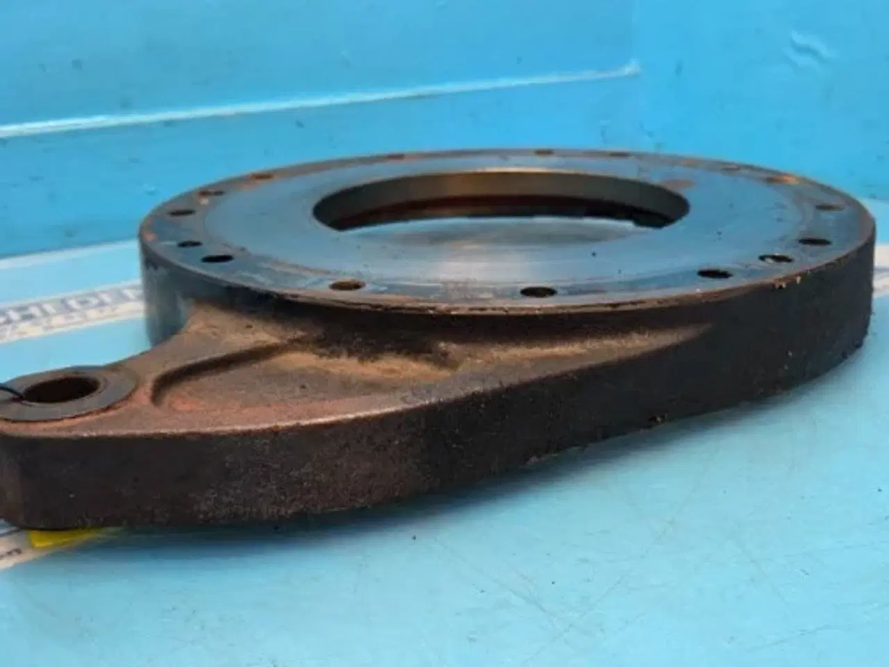 Billede 8 - New Holland TM115 Afstandsstykke L  5152348