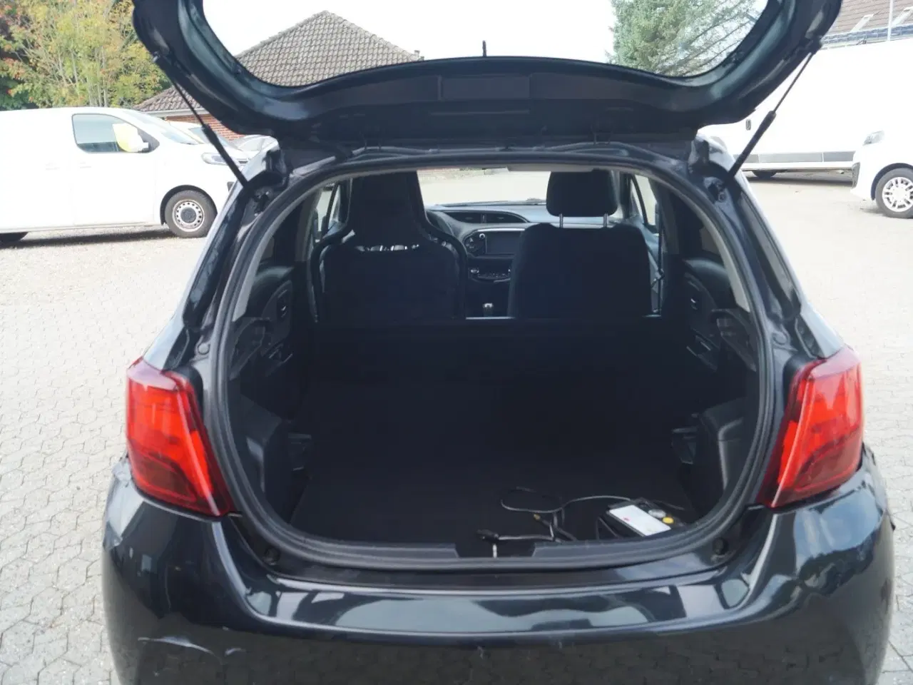 Billede 13 - Toyota Yaris 1,5 Hybrid H2 e-CVT Van