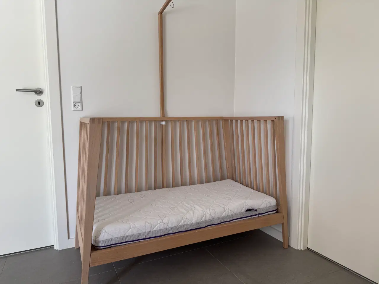 Billede 2 - Leander Linea tremmeseng