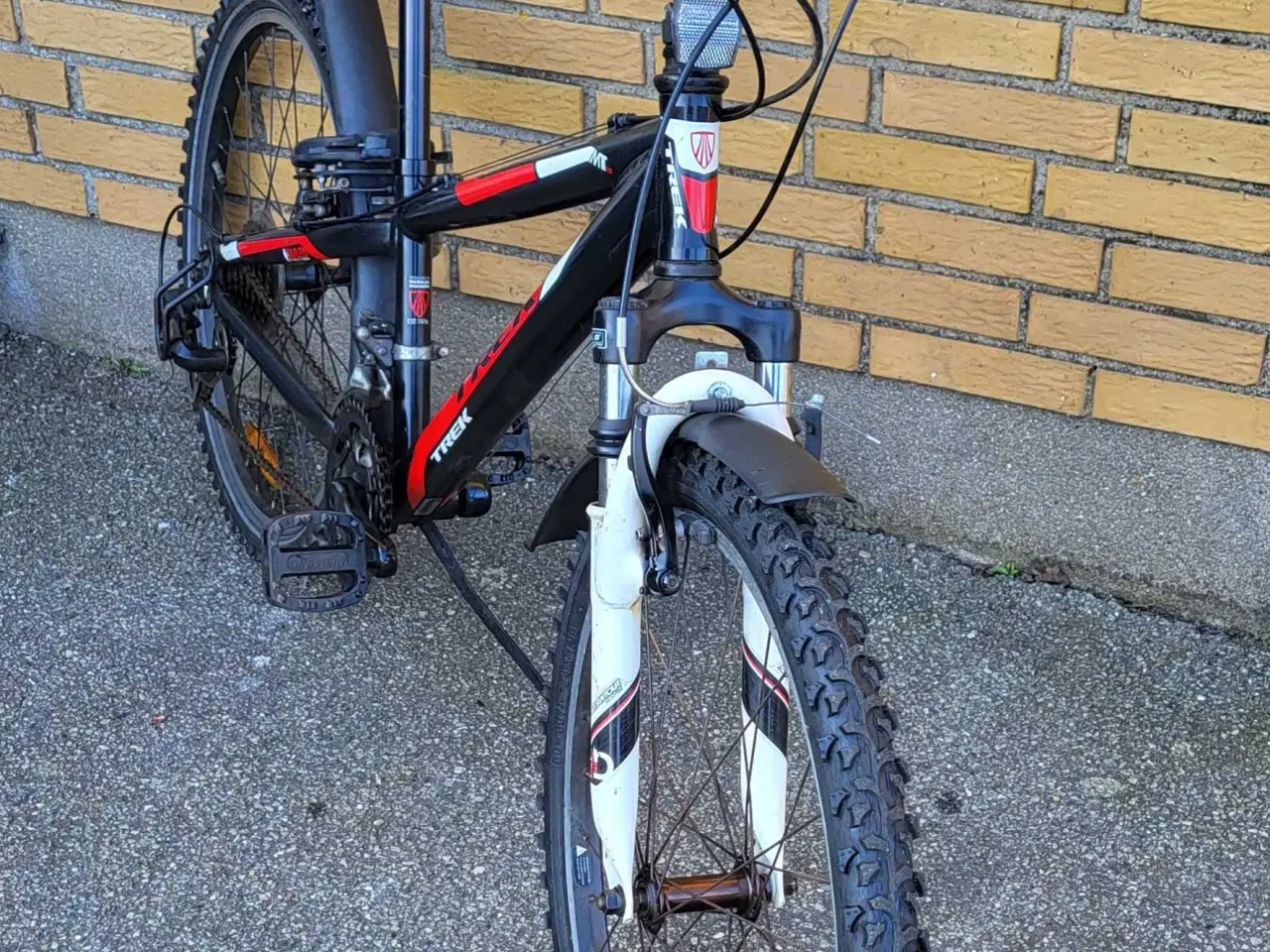 Billede 4 - Drengecykel TREK