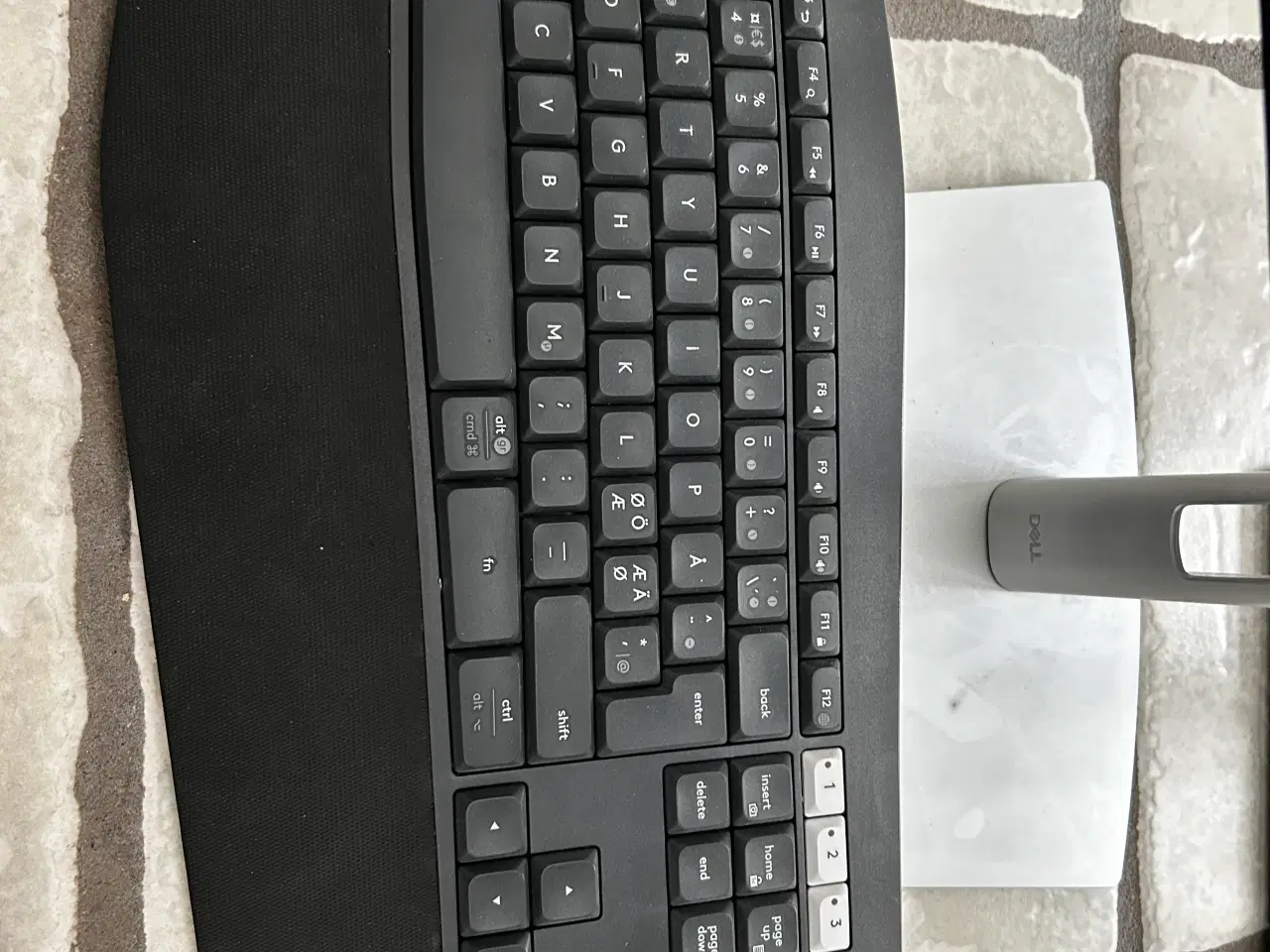 Billede 4 - Dell skærme.Tastatur.Mus samt Thinkpad og Kabler