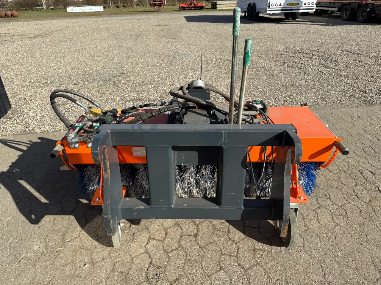 Billede 5 - Tuchel kost til minilæsser