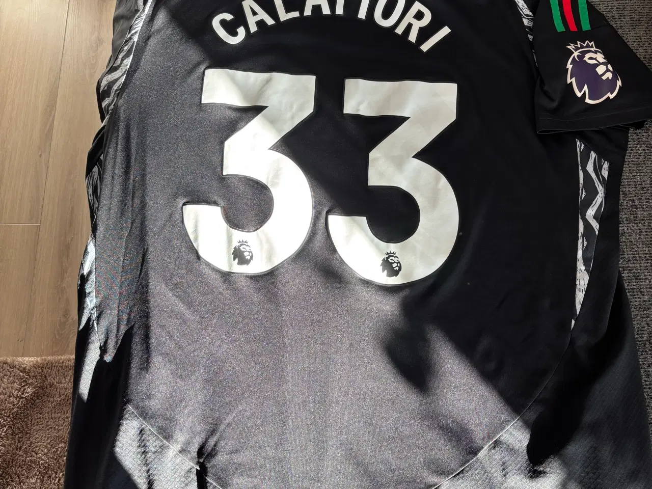 Billede 1 - Arsenal 24/25 Trøje med Calafiori, 3XL