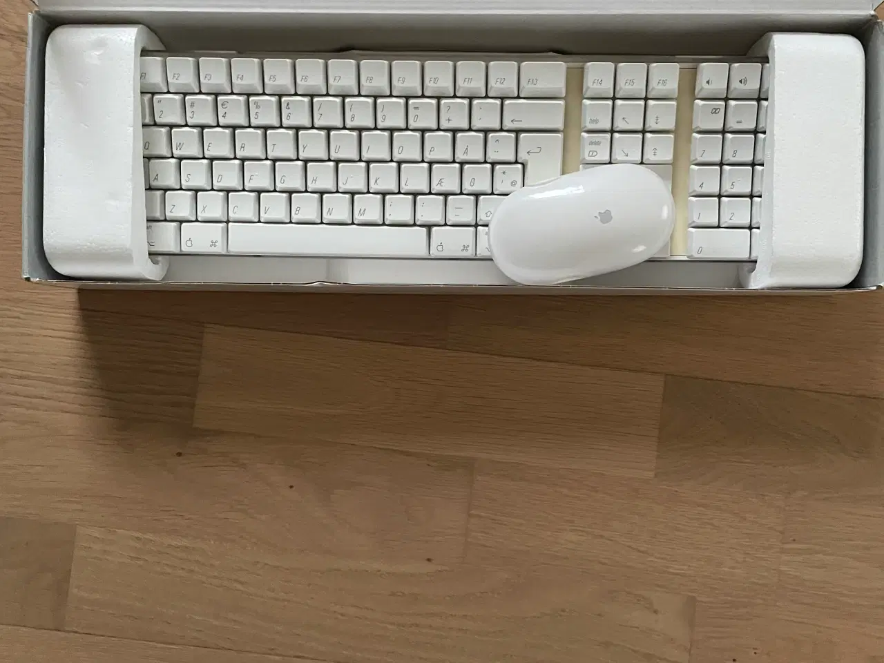 Billede 1 - Apple trådløs tastatur + trådløs Apple mus