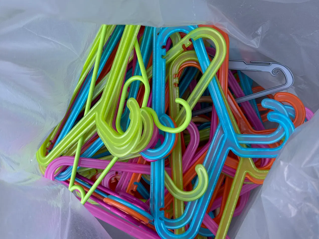 Billede 1 - Pose med bøjler 