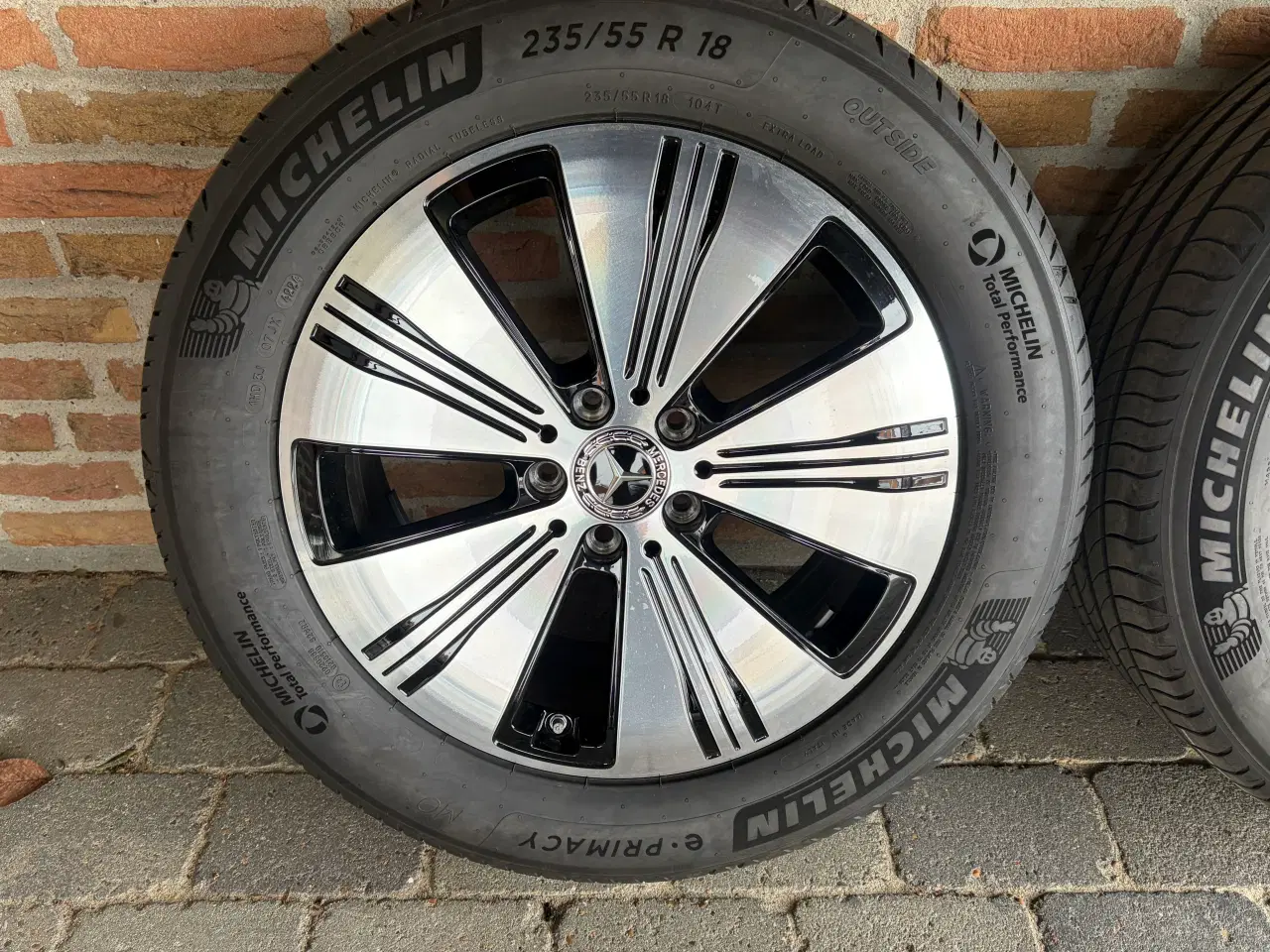 Billede 2 - 18” originale Mercedes EQA/EQB AERO aluhjul