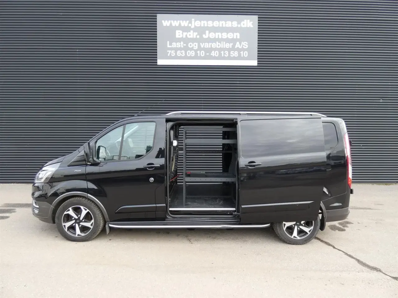 Billede 1 - Ford Transit Custom 300 L2H1 2,0 TDCi Active 170HK Van 6g Aut.