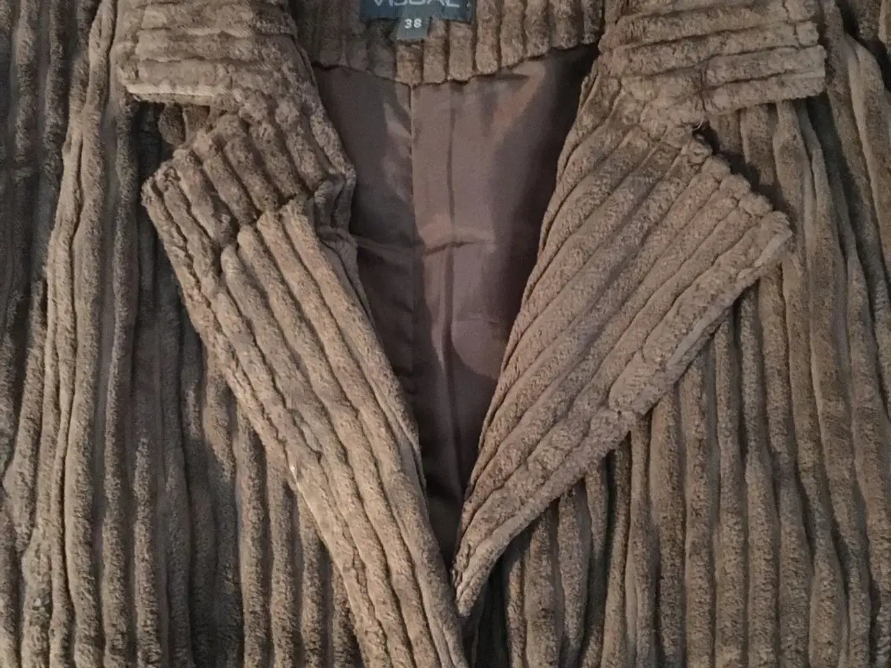 Billede 5 - Mørkebrun corduroy jakke til salg