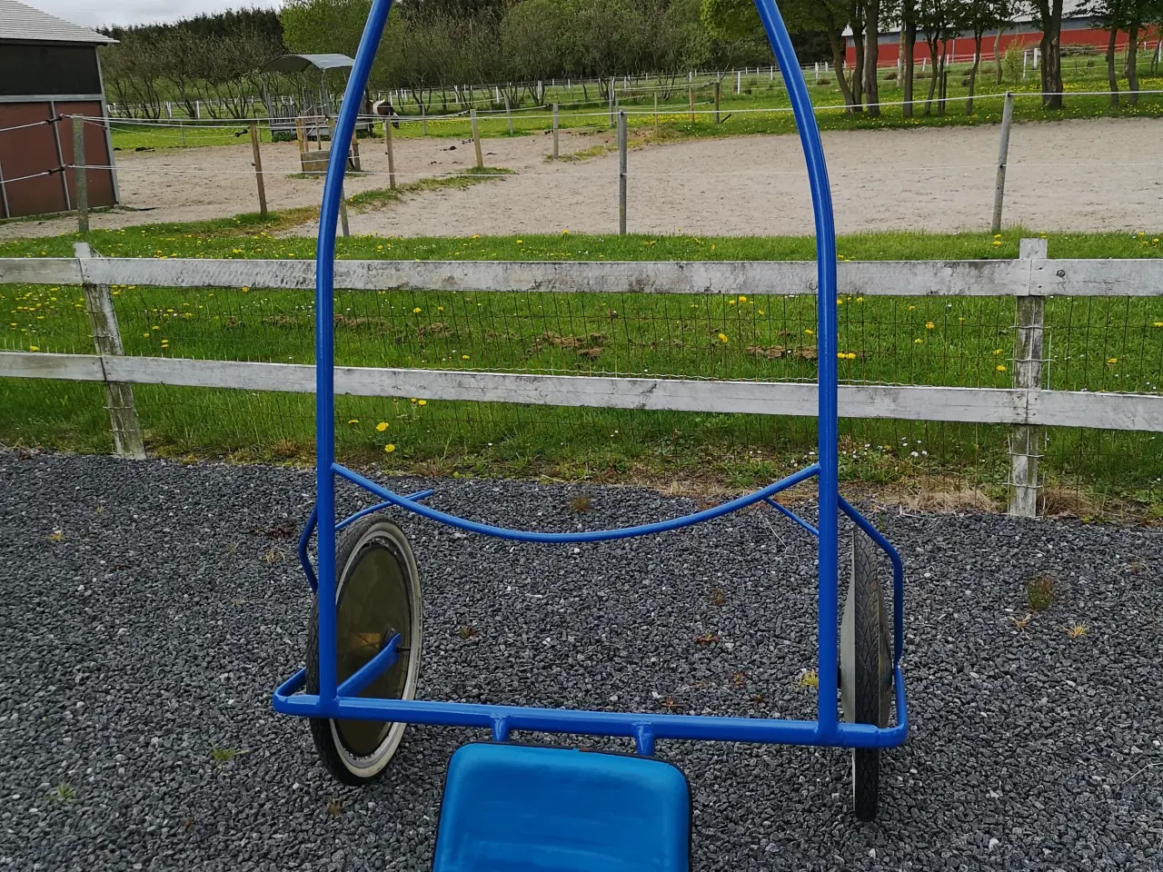 Billede 1 - Sulky med complet sele 