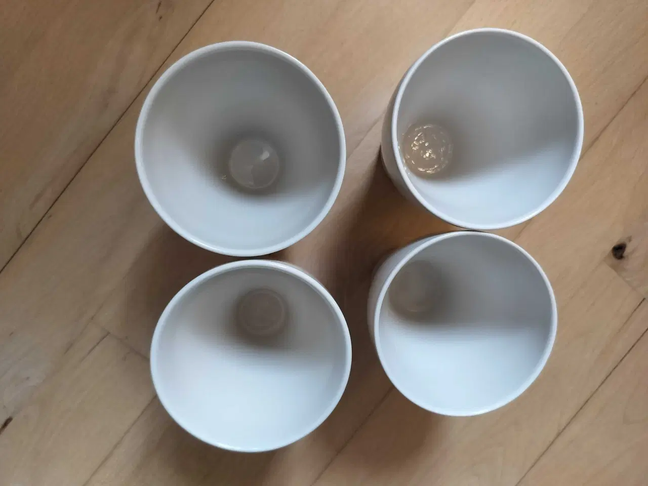 Billede 2 - 4 stk Etly Klarborg krus 