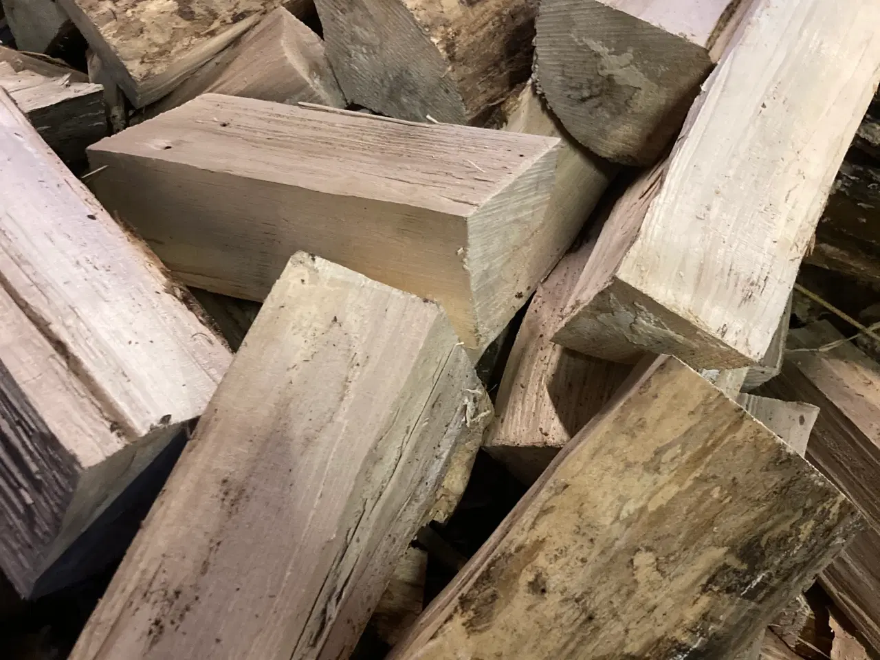 Billede 2 - Tørt brænde sælges 