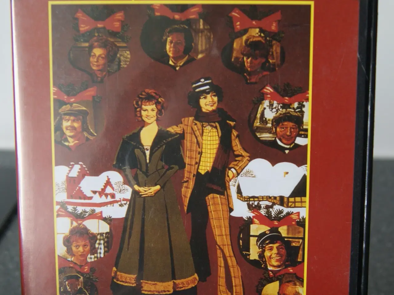 Billede 7 - Jule DVD-film til salg.