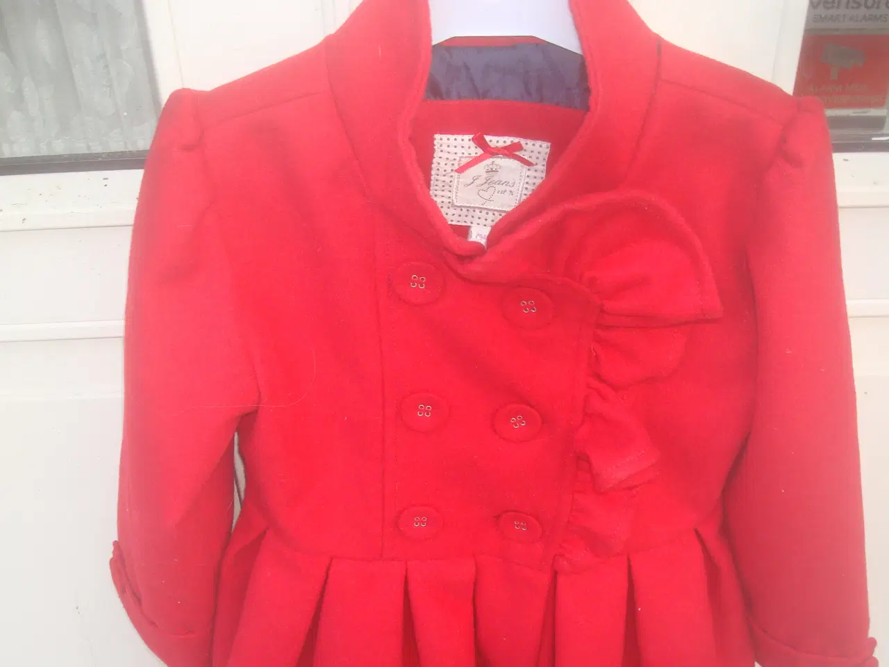 Billede 3 - PIGEKJOLE / FRAKKEKJOLE - FANTASTISK FLOT - SOM NY