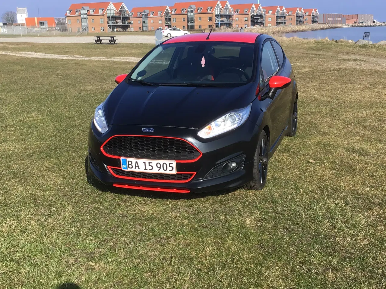 Billede 5 - Ford Fiesta 1,0 Black edition 