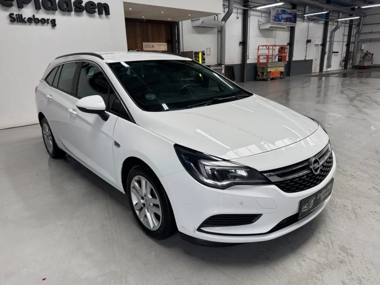 Billede 1 - Opel Astra 1,6 CDTi 110 Enjoy Sports Tourer