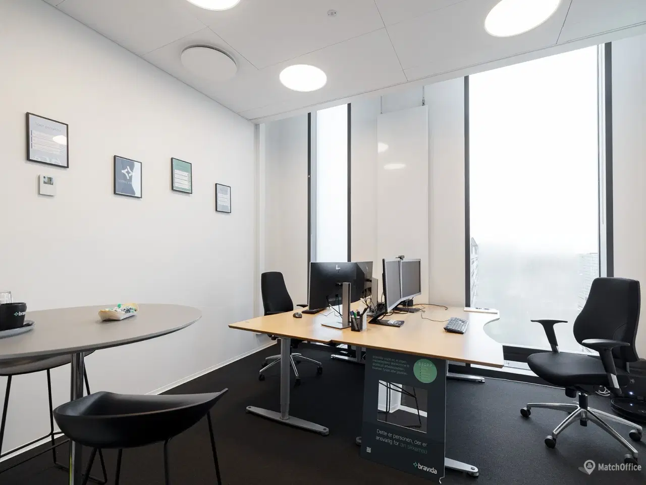 Billede 3 - Moderne kontorlokaler i lufthavnen