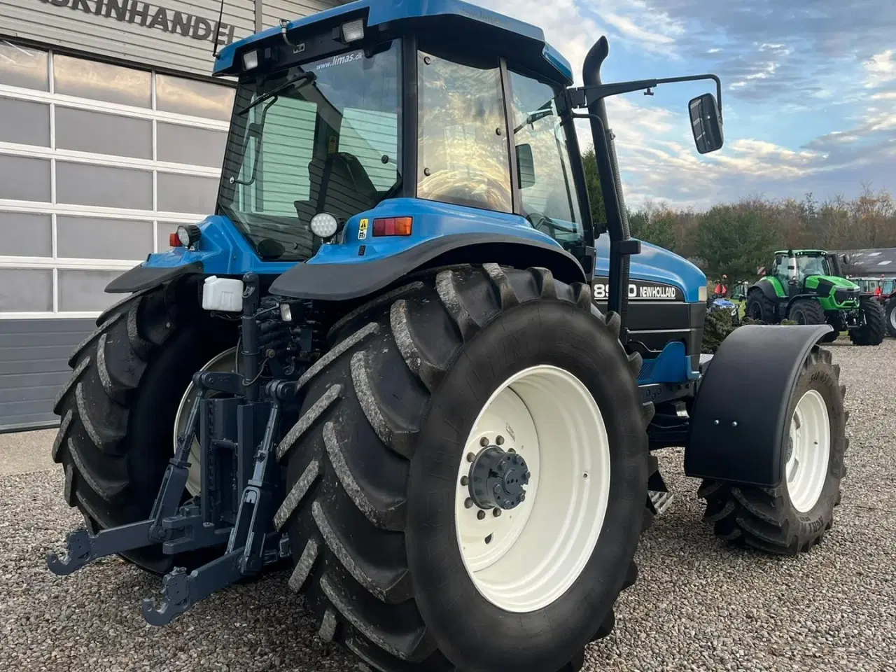 Billede 14 - New Holland 8970 Velholdt super stærk traktor