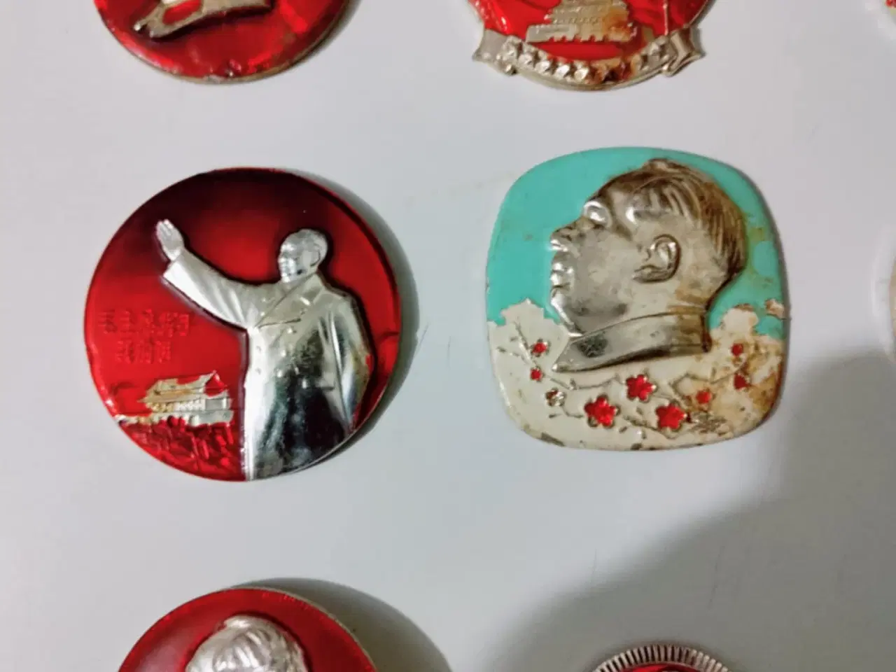 Billede 3 - mange super fede pins med formand mao