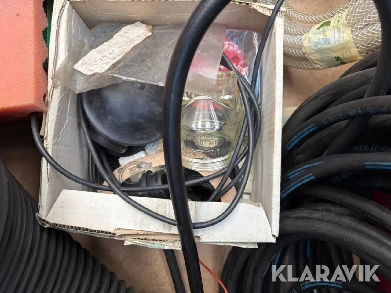 Billede 7 - Reservedele Danfoil Sprøjte 2 paller assorteret reservedele