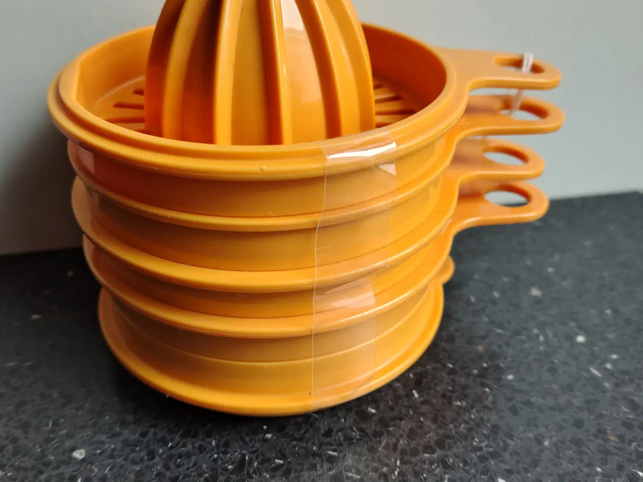 Billede 9 - Tupperware forskelligt