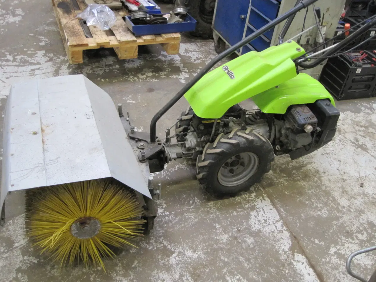 Billede 1 - Grillo Fejemaskine 