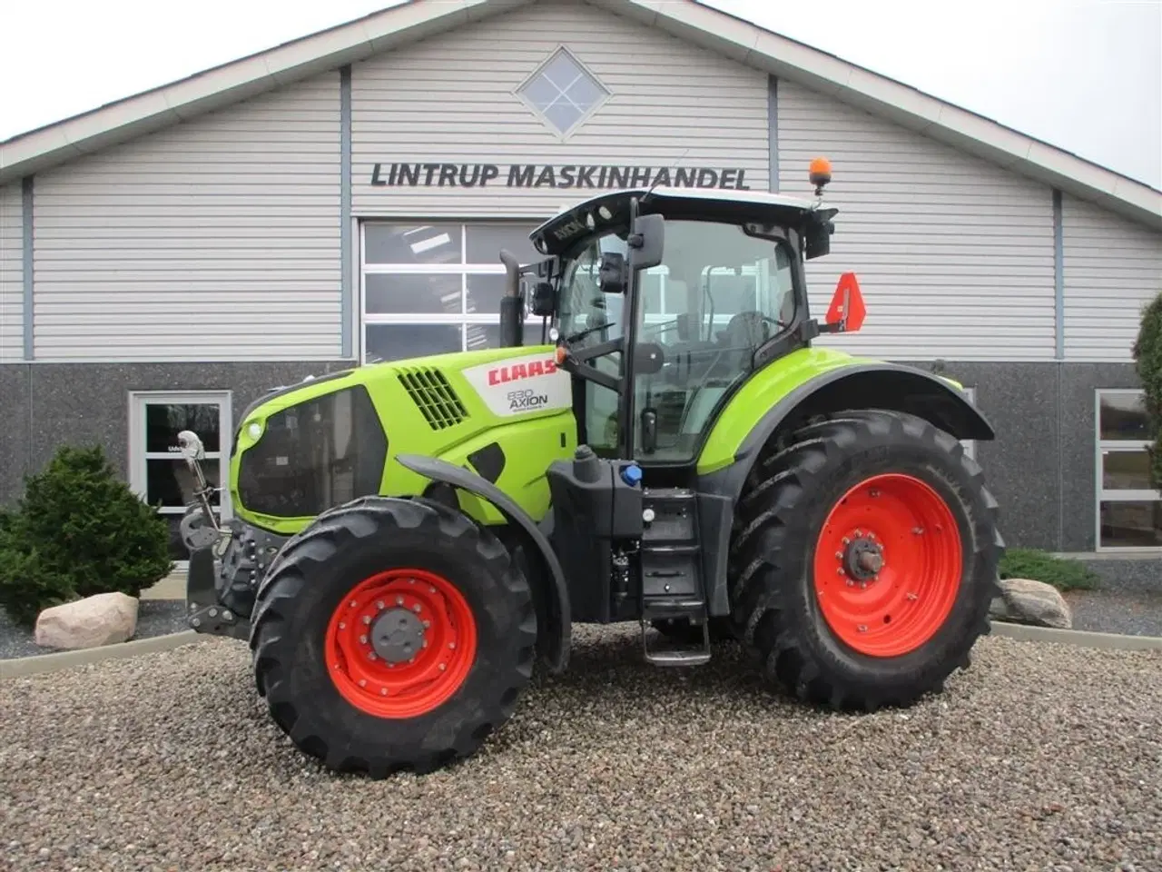 Billede 1 - CLAAS Axion 830 Med frontlift og frontPTO