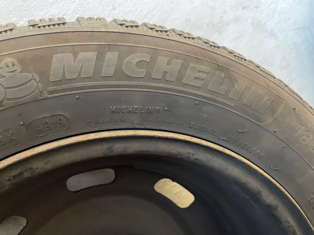 Billede 2 - Vinterdæk Michelin Alpin 6 185/65R15