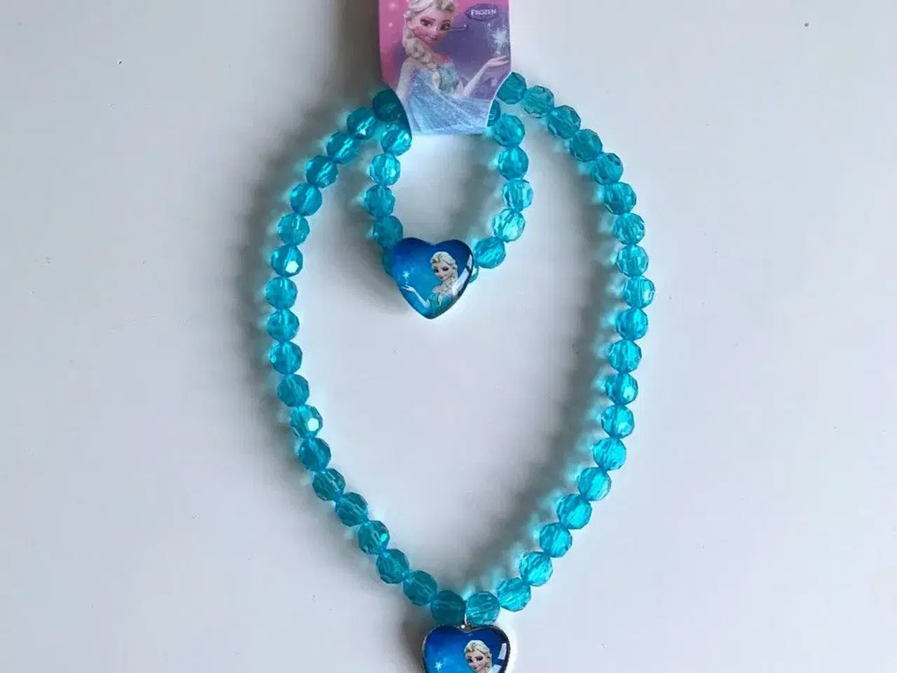 Billede 10 - Frost smykkesæt halskæde + armbånd med Elsa Frost