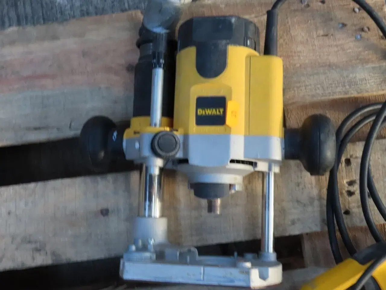 Billede 2 - 2 stk elværktøj DEWALT